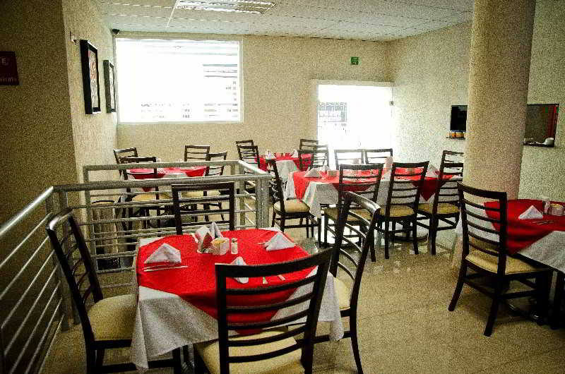 Portonovo Centro Guadalajara image 1