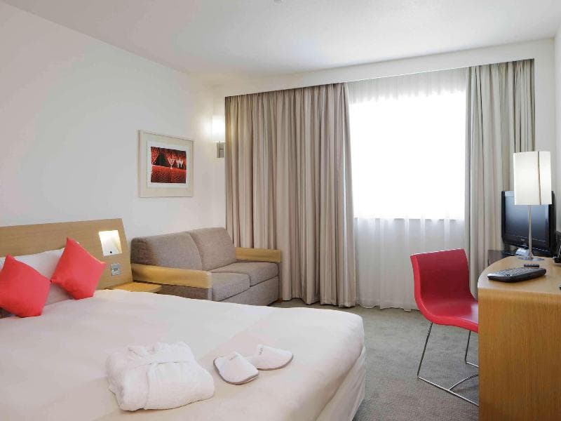 Stay at Novotel Bordeaux Lac