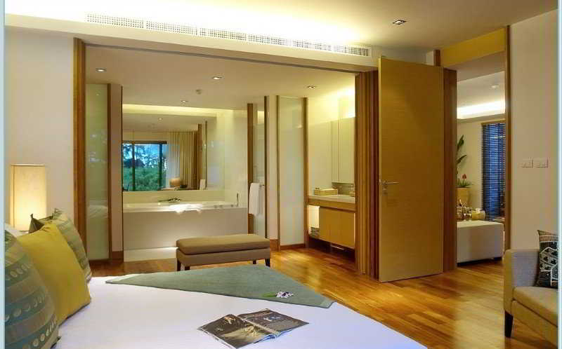 Pearl Of Naithon image 2