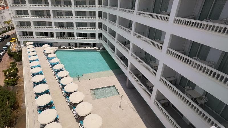 Stay at BLUESEA Lagos de Cesar