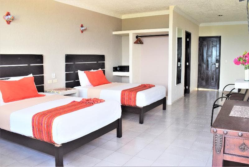 Hacienda Morelos Beach Front Hotel image 1