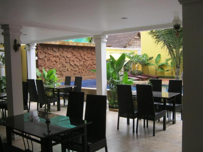 Stay at Paris Angkor Hotel
