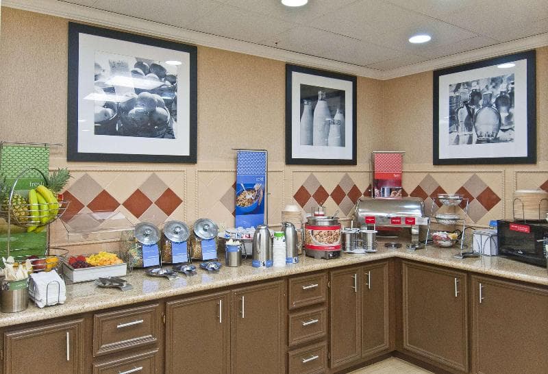 Hampton Inn Livingston image 2