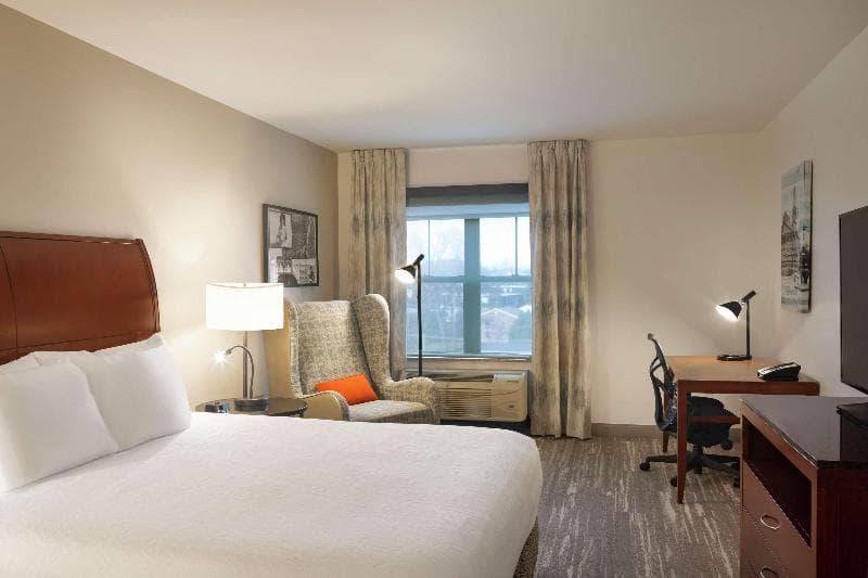 Hilton Garden Inn Troy image 1
