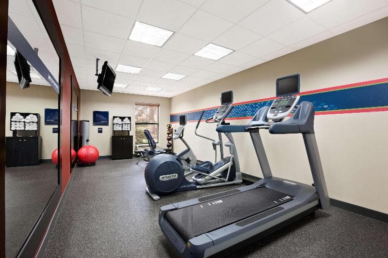 Hampton Inn Freeport/Brunswick image 2