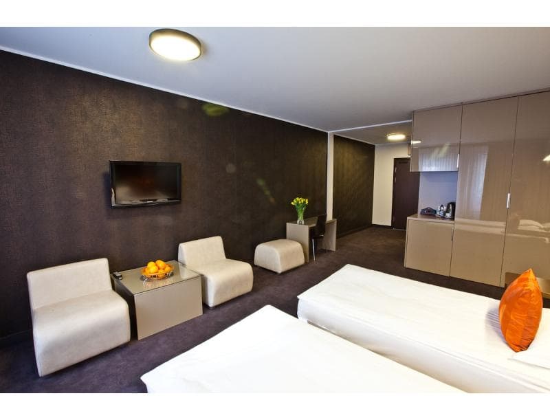 Platinum Apartments Aparthotel image 2