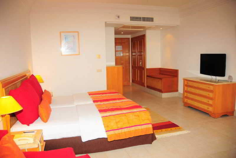 TUI Magic Life Africana image 2