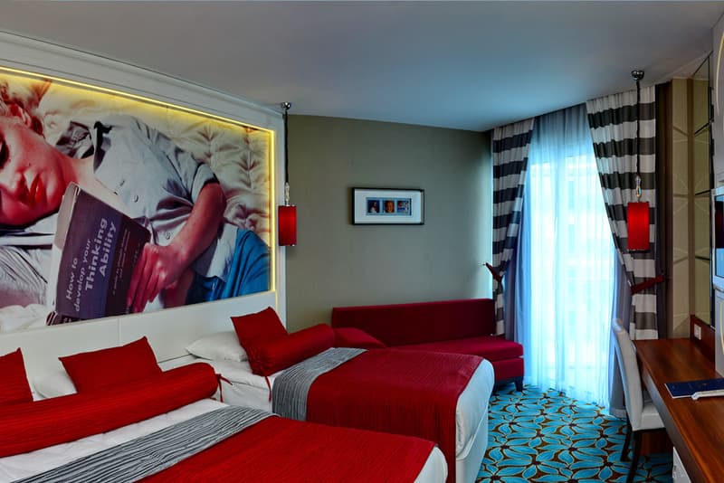 Deluxe Suite