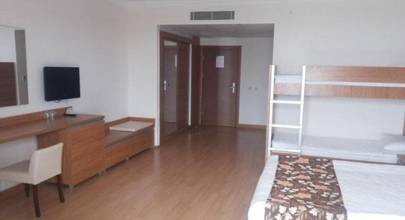 Cenger Beach Resort & Spa  image 2