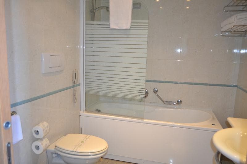 Marina Palace Hotel Spa & Congress Hall image 1