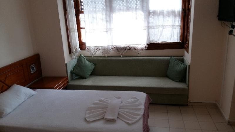 Kaliptus Hotel image 1