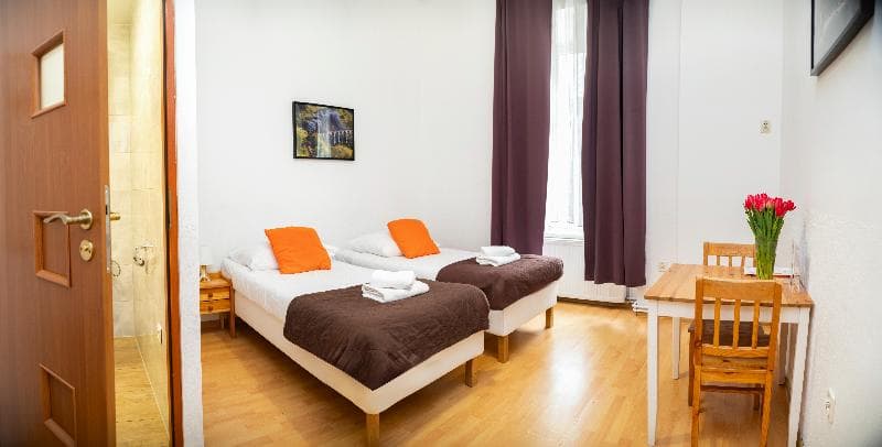 Station Aparthotel image 2