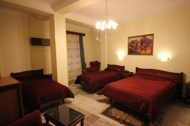 Hydra Hotel image 1