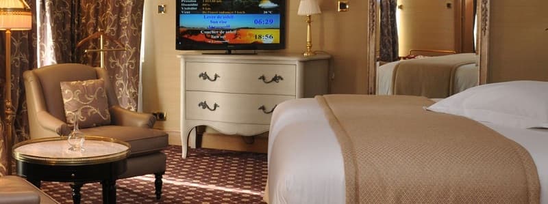 Stay at El Djazair