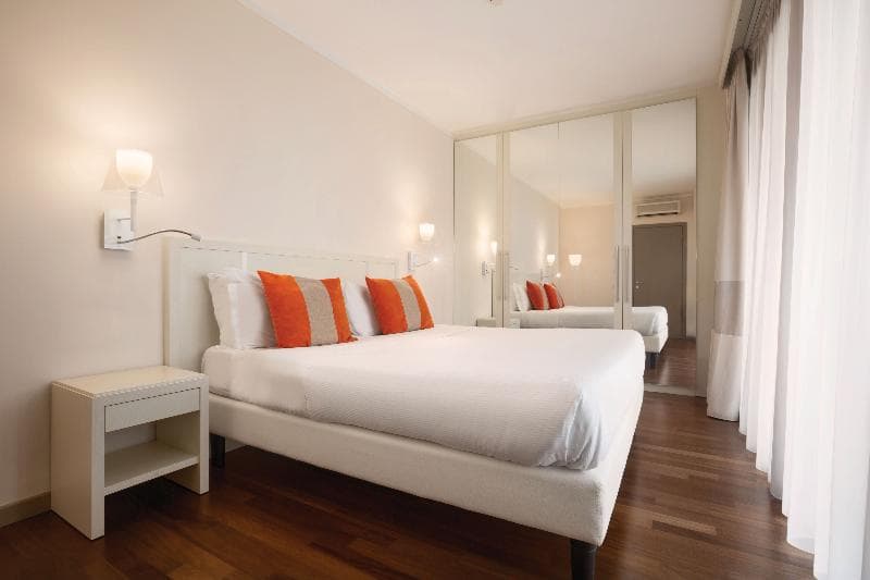 Ramada Plaza Milano Hotel - Main View