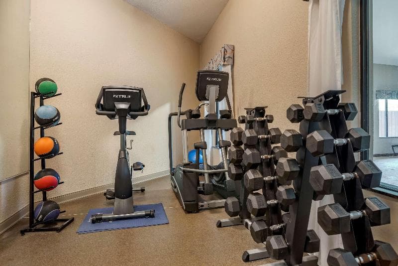 Stay at Best Western Troy Inn