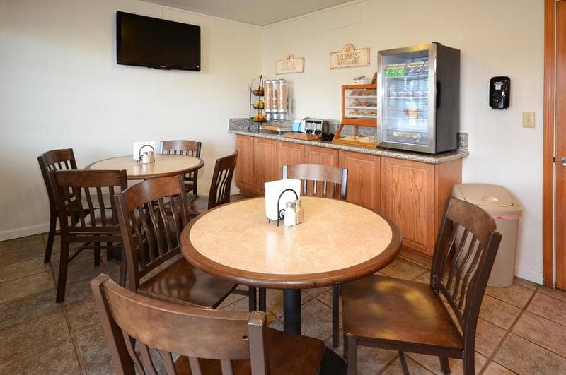 Trailside Inn image 1