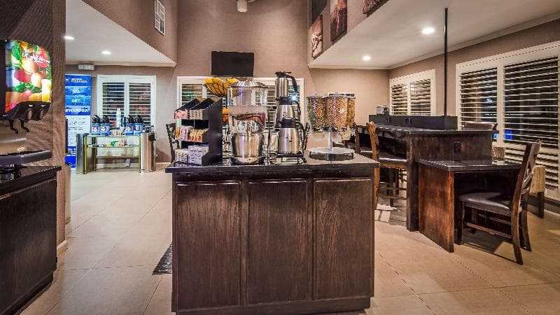 Stay at Best Western Inn