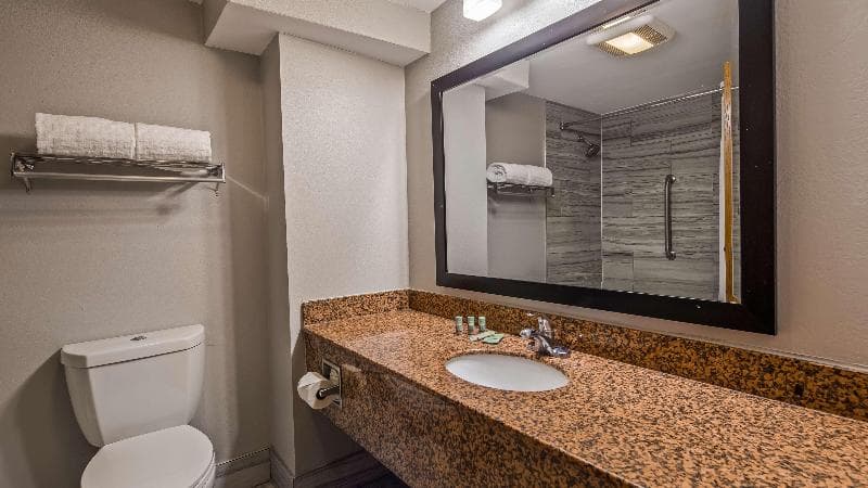 Stay at Best Western Inn Florence