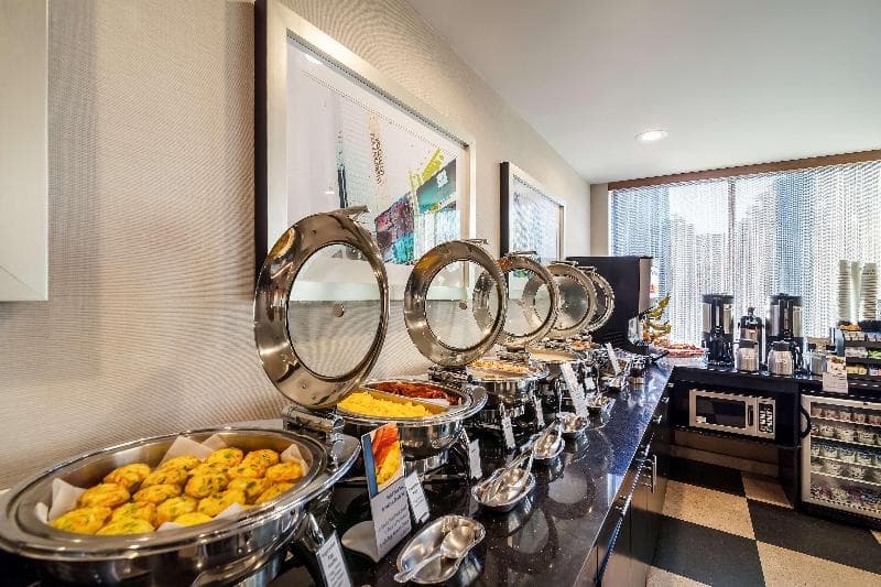 Best Western Plus Plaza Hotel image 2