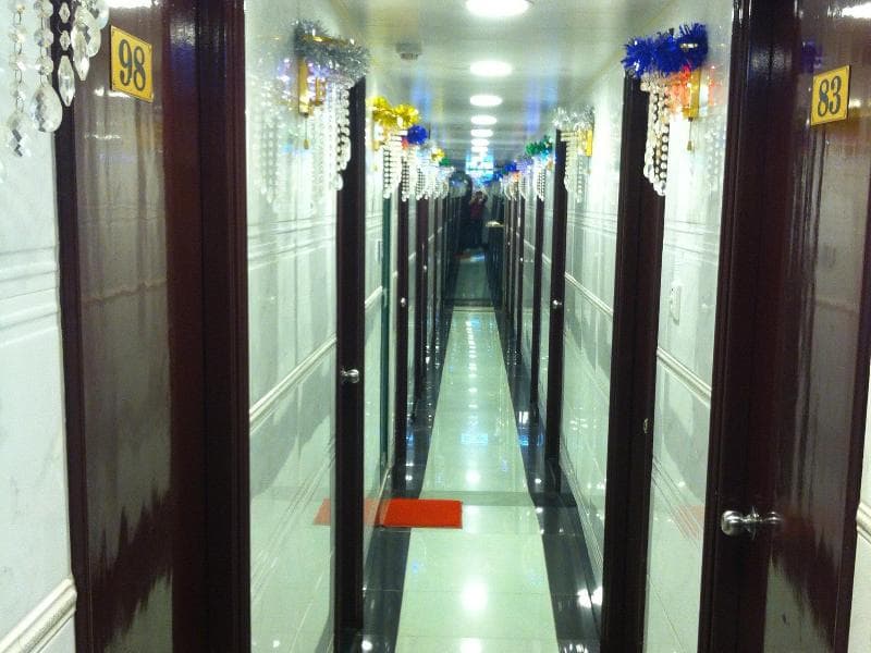 Stay at 1ST Homestay - HK Tai Wan Hostel