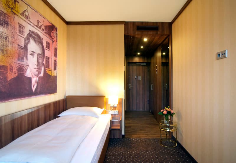Derag Livinghotel Düsseldorf image 1