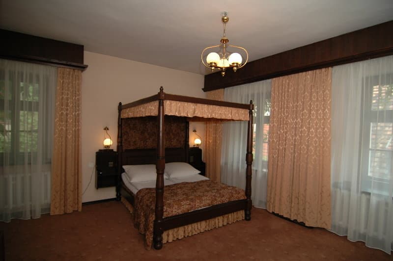 Dwor Polski Hotel image 1