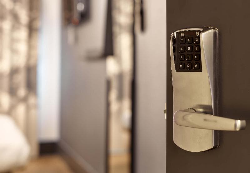 B&B HOME Rueil-Malmaison Gare image 2