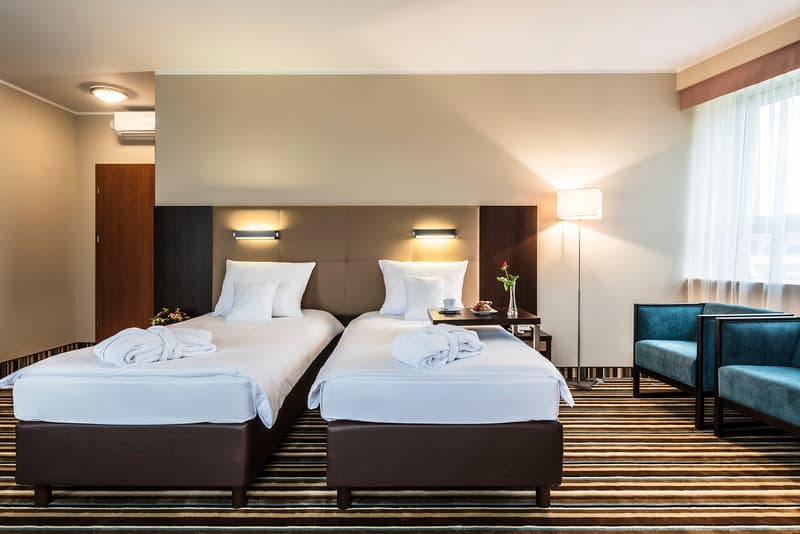 Hotel Victor Pruszków DeSilva image 1