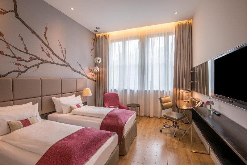 The Posthouse Berlin – Leonardo Limited Edition image 1