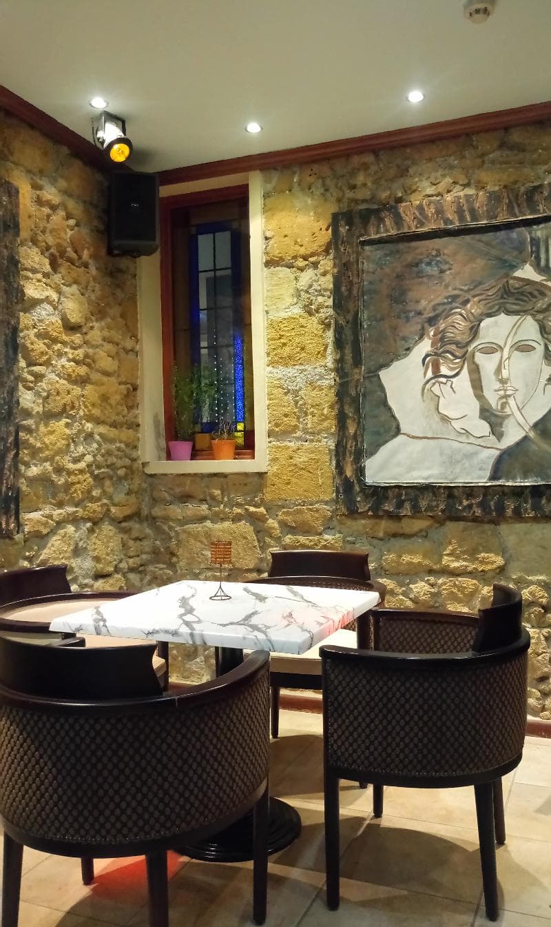Castelli Hotel image 2