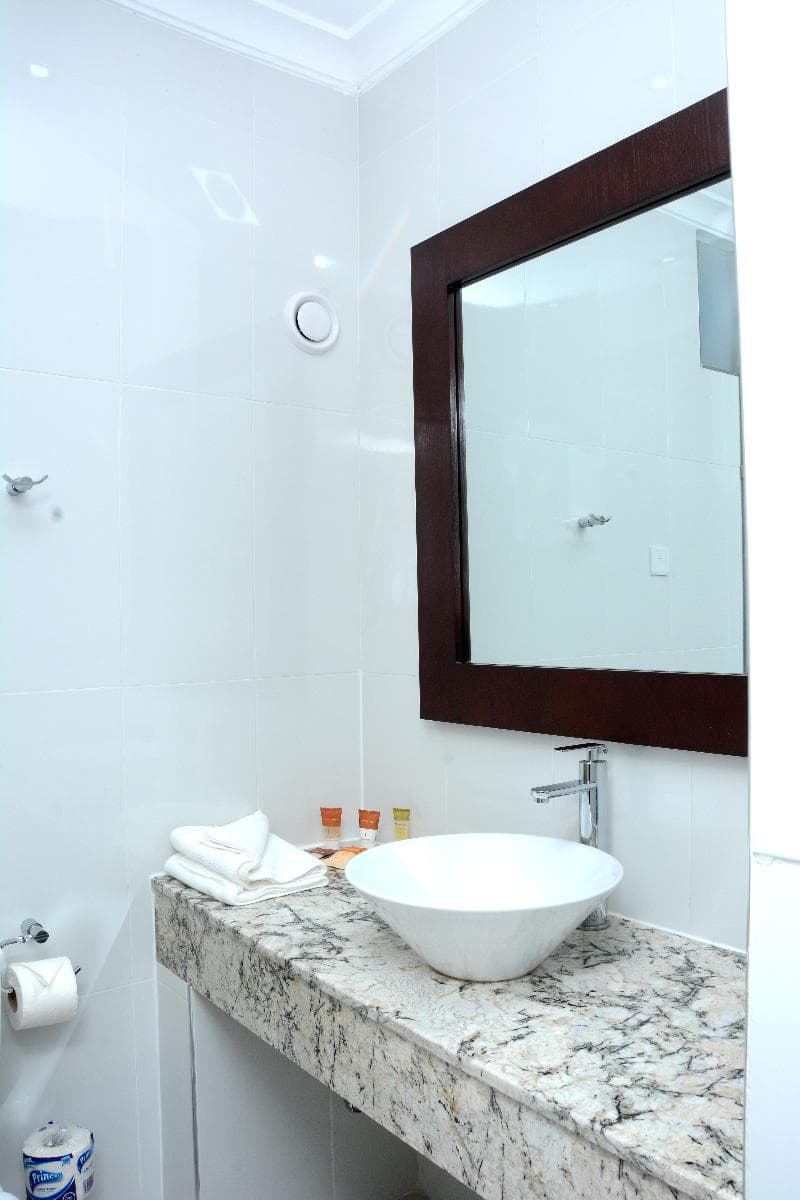 Stay at Bon Hotel Stratton Asokoro