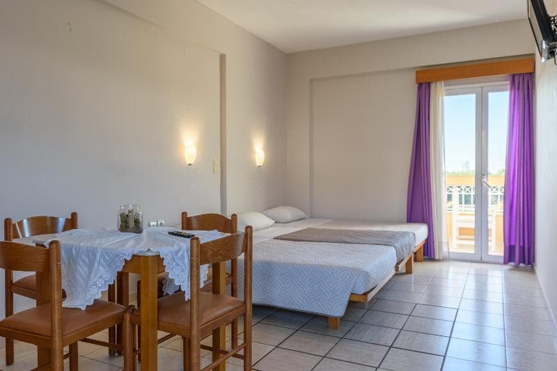 Danelis Apartments image 2