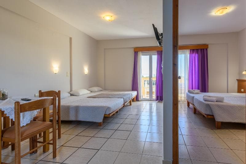 Danelis Apartments image 1