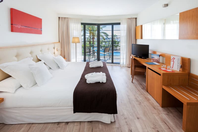 Exe Estepona Thalasso & Spa - Adults Only image 1