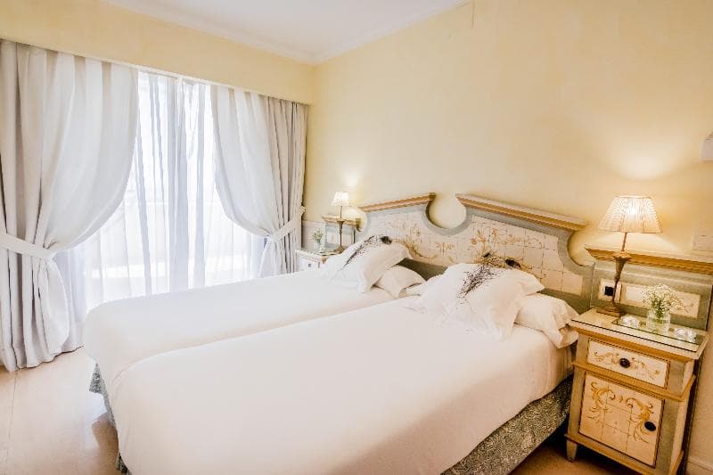 Guadalpin Suites image 1