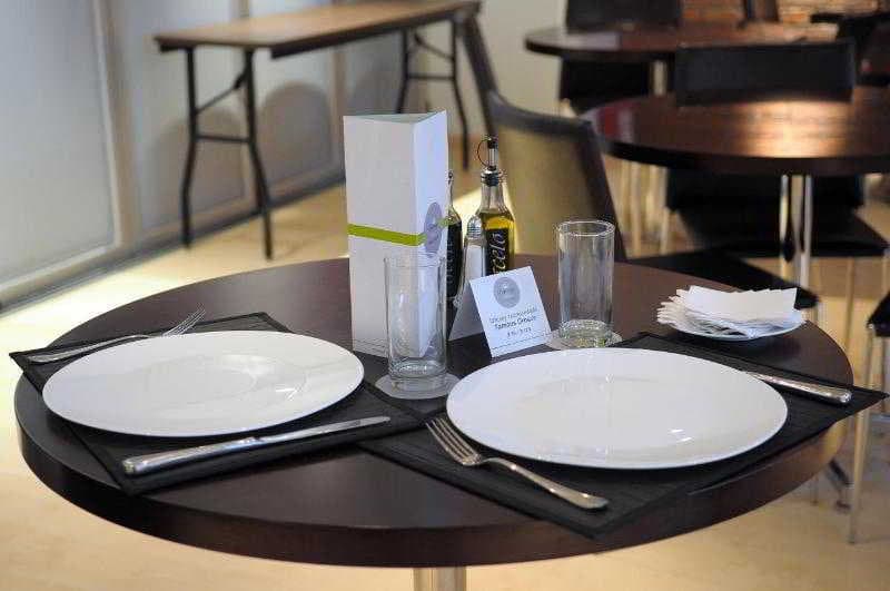 Regency Golf - Hotel Urbano image 1