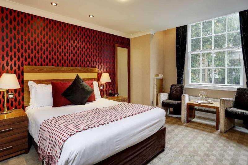 Stay at Dean Court Hotel, BW Premier Collection
