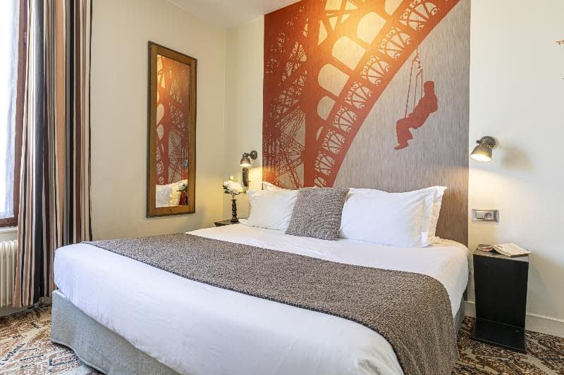 Hotel Alpha Paris Eiffel by Patrick Hayat image 1