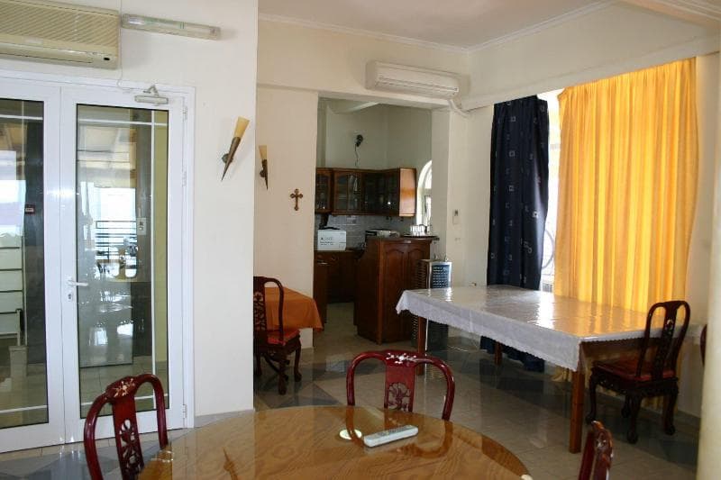 Stay at Petit Palais