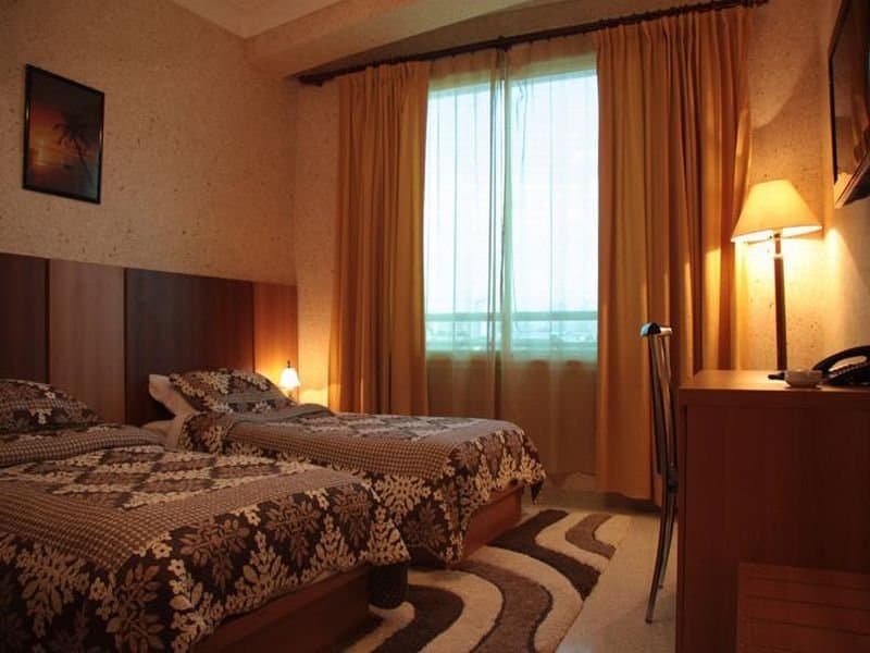 Le Palace Appart Hotel image 2
