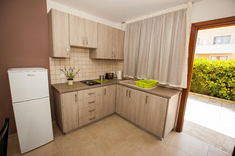 Crystallo Hotel Apts image 1