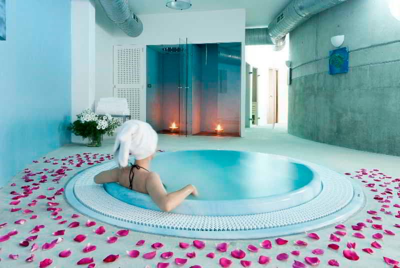 Sa Cabana Hotel and Spa image 1