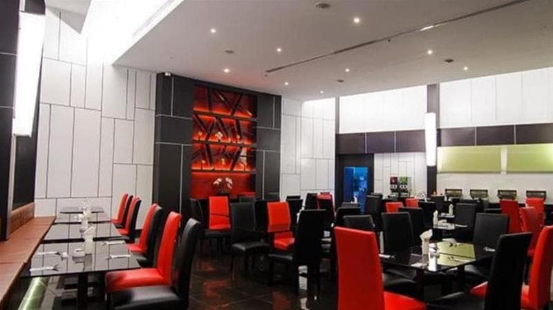Stay at Hotel Selection Pattaya