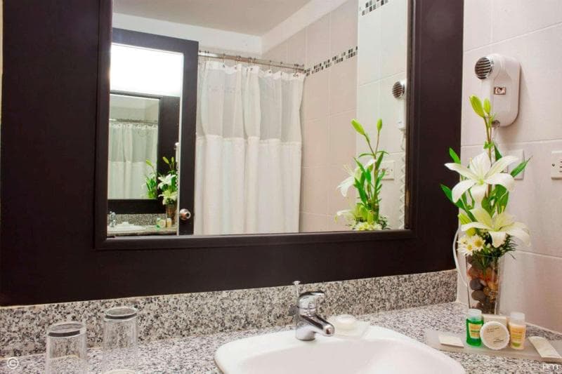 Wyndham Garden Guayaquil image 1