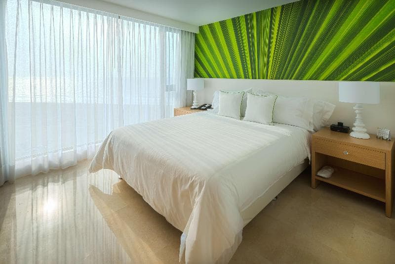 Stay at Radisson Cartagena Ocean Pavillion Hotel