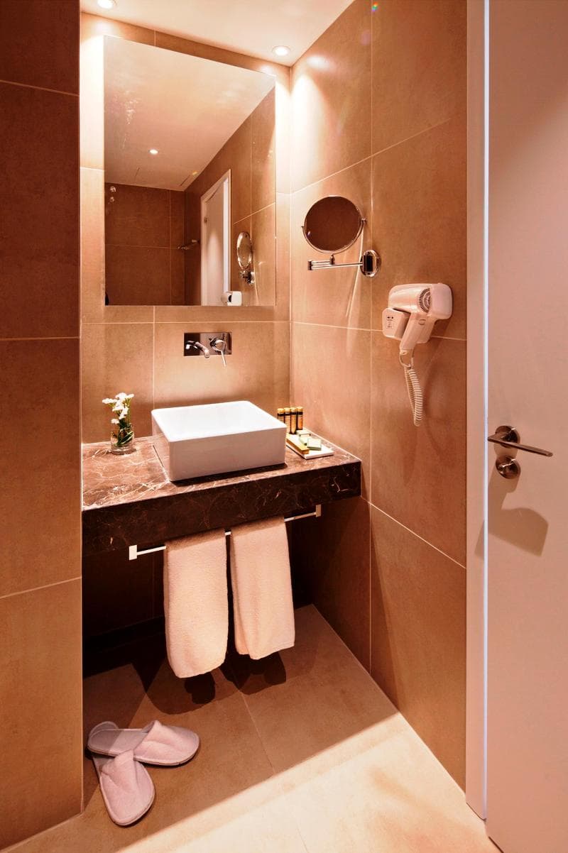 Amphora Suites image 2