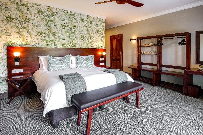 Stay at Ilala Lodge