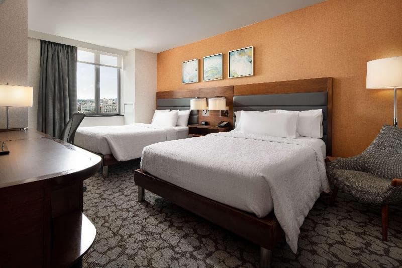 Hilton Garden Inn Long Island City New York image 1