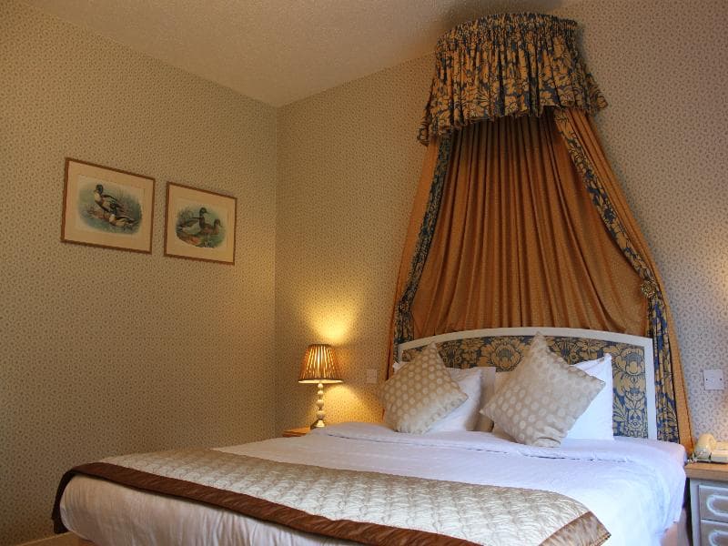 Brook Marston Farm Hotel - Main View